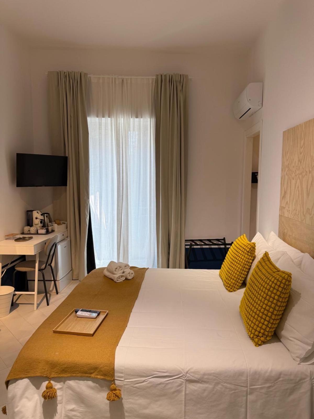 Tresette Porta Capuana Guest house *